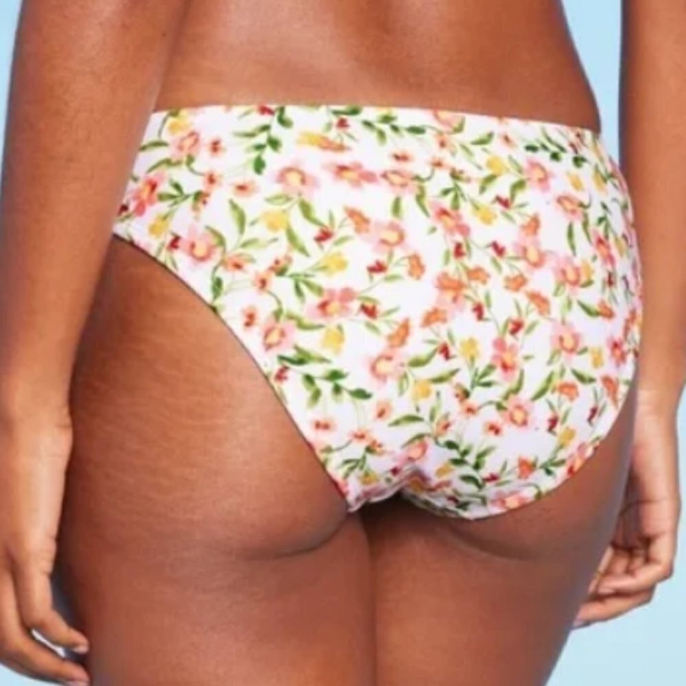 NWT Women's Shirred Side Bikini Bottom - Shade & Shore Floral Print - Picture 2 of 4